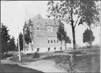 childrenshomeschoolhouse.gif (60538 bytes)