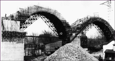 big4underconstruction.gif (77055 bytes)