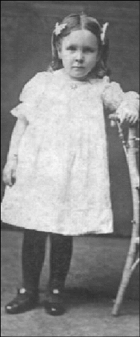 smallgirlstanding.gif (134495 bytes)